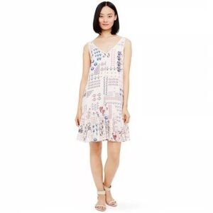 Club Monaco Delaynee 100% silk Printed Sleeveless fit & flare Dress size small